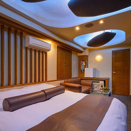 Water Hotel Mw (Adults Only) Saitama Eksteriør billede