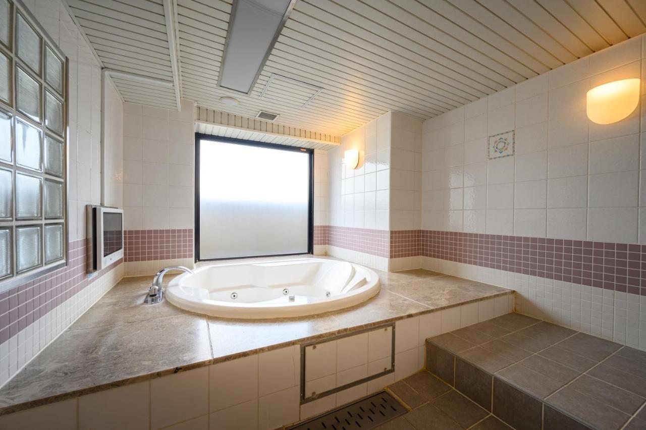 Water Hotel Mw (Adults Only) Saitama Eksteriør billede