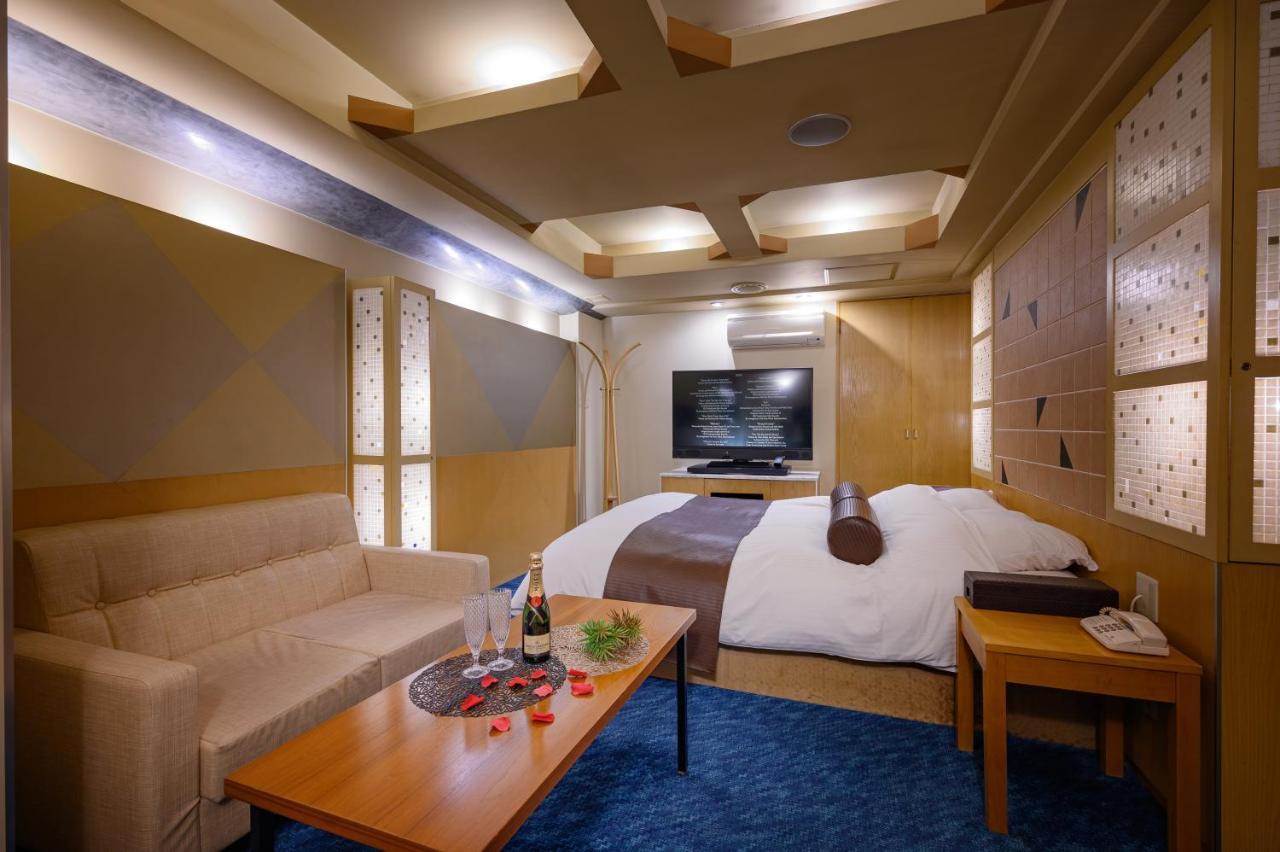 Water Hotel Mw (Adults Only) Saitama Eksteriør billede