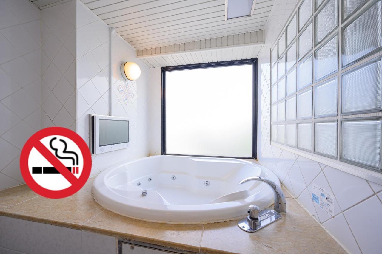 Water Hotel Mw (Adults Only) Saitama Eksteriør billede