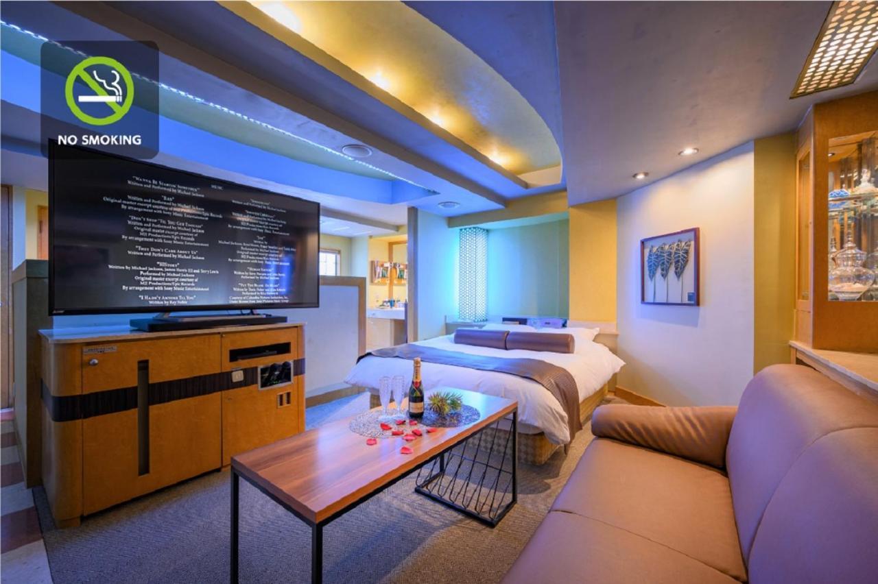 Water Hotel Mw (Adults Only) Saitama Eksteriør billede