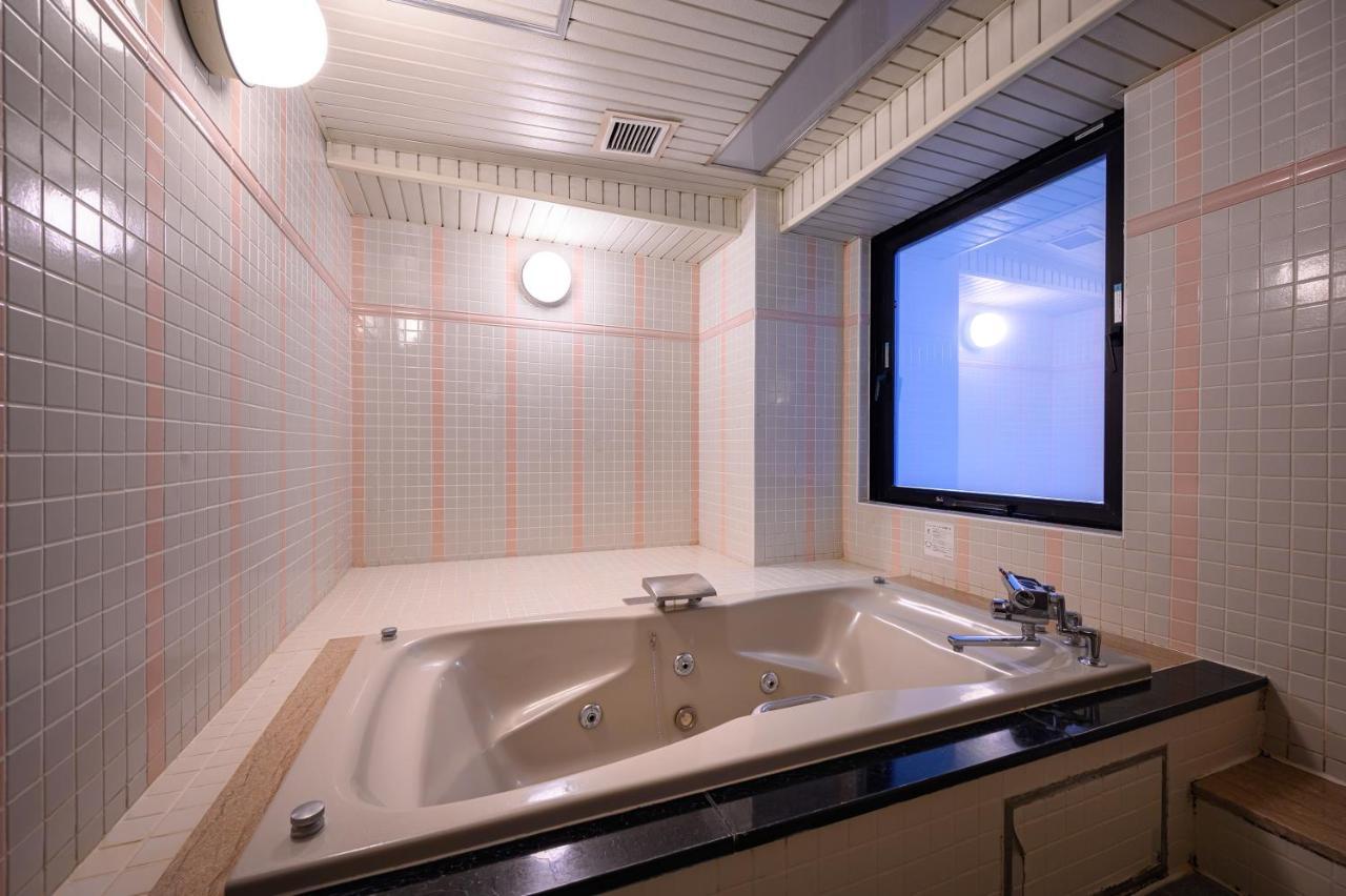 Water Hotel Mw (Adults Only) Saitama Eksteriør billede